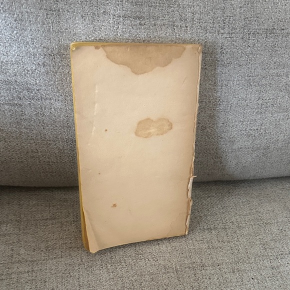 Vintage Grease Movie Paperback Book based on the screenplay -no back cover - Picture 2 of 4